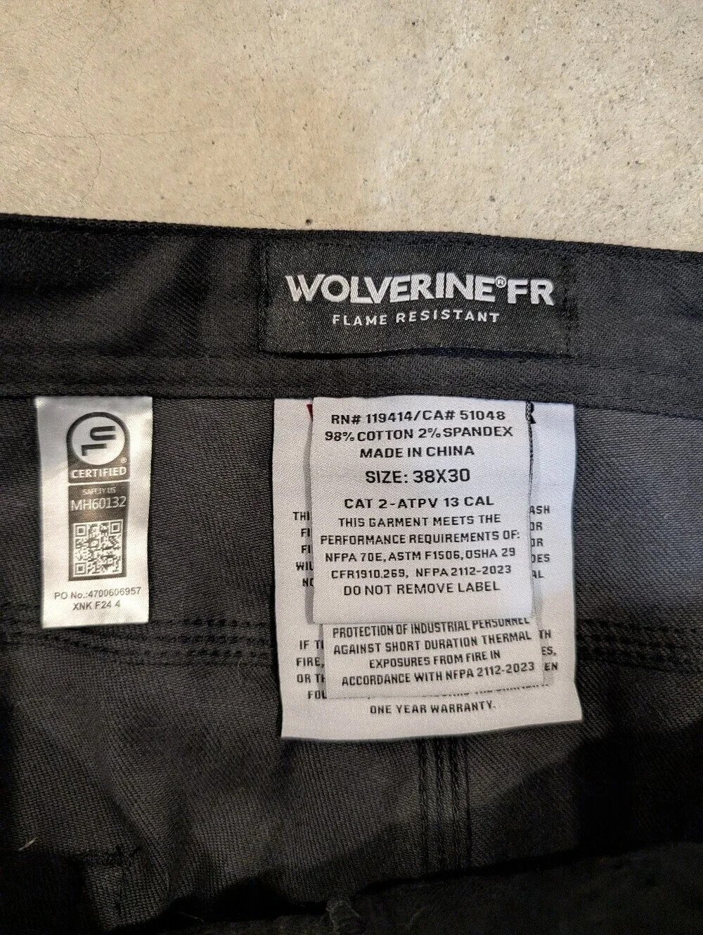 NWT Wolverine FR Cat 2 Pants Mens 38x30 Black Work Utility